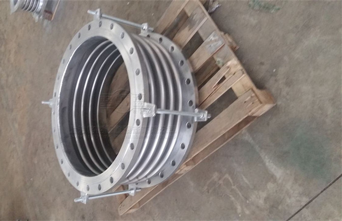 供熱管道怎樣設置波紋補償器