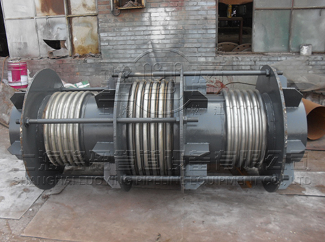 直管壓力平衡<a href=http://m.metrotv.cn target=_blank class=infotextkey>補償器</a>