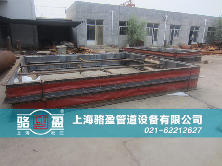 風(fēng)道織物<a href=http://m.metrotv.cn target=_blank class=infotextkey>補(bǔ)償器</a>實(shí)物圖